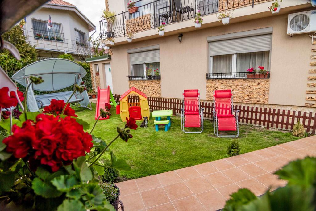 Floare De Iris Hotel Vama Veche Eksteriør billede