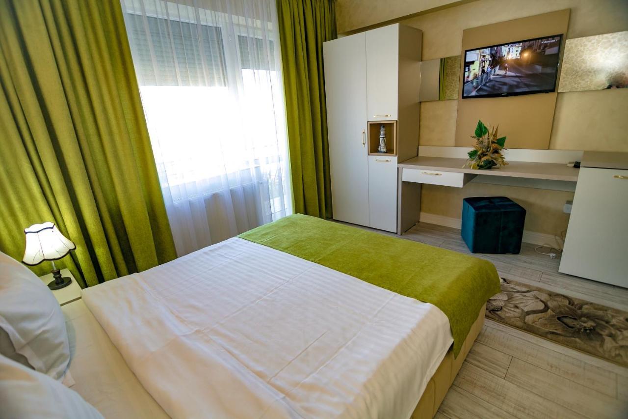 Floare De Iris Hotel Vama Veche Eksteriør billede