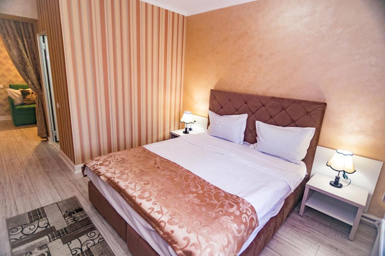 Floare De Iris Hotel Vama Veche Eksteriør billede